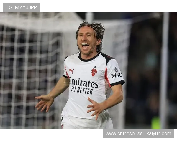 40岁莫德里奇仍场场首发,科学训练与身体管理延长职业球员黄金期 40岁莫德里奇仍场场首发,科学训练与身体管理延长职业球员黄金期